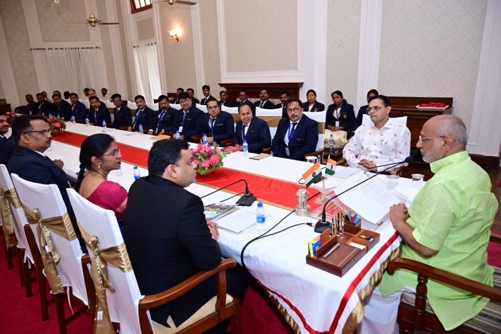 Jharkhand governor meet jpsc officers
