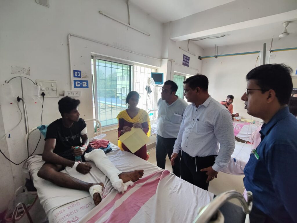 ओडिशा रेल दुर्घटना: झारखंड सरकार की टीम ने राज्य के घायल यात्रियों की ईलाज शुरू की, 61 यात्री हुए हैं घायल, 3 की मौत