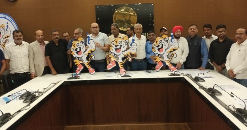 राष्ट्रीय अंडर-9 Boys एंड Girls चेस championships 2 से । mascot लॉन्च