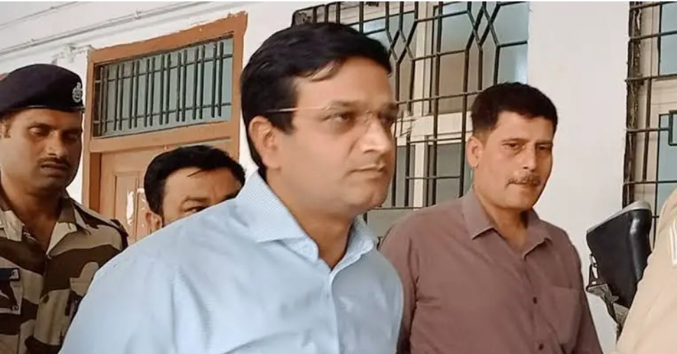रांची के पूर्व उपायुक्त छवि रंजन को हाईकोर्ट ने बेल देने से किया इंकार
