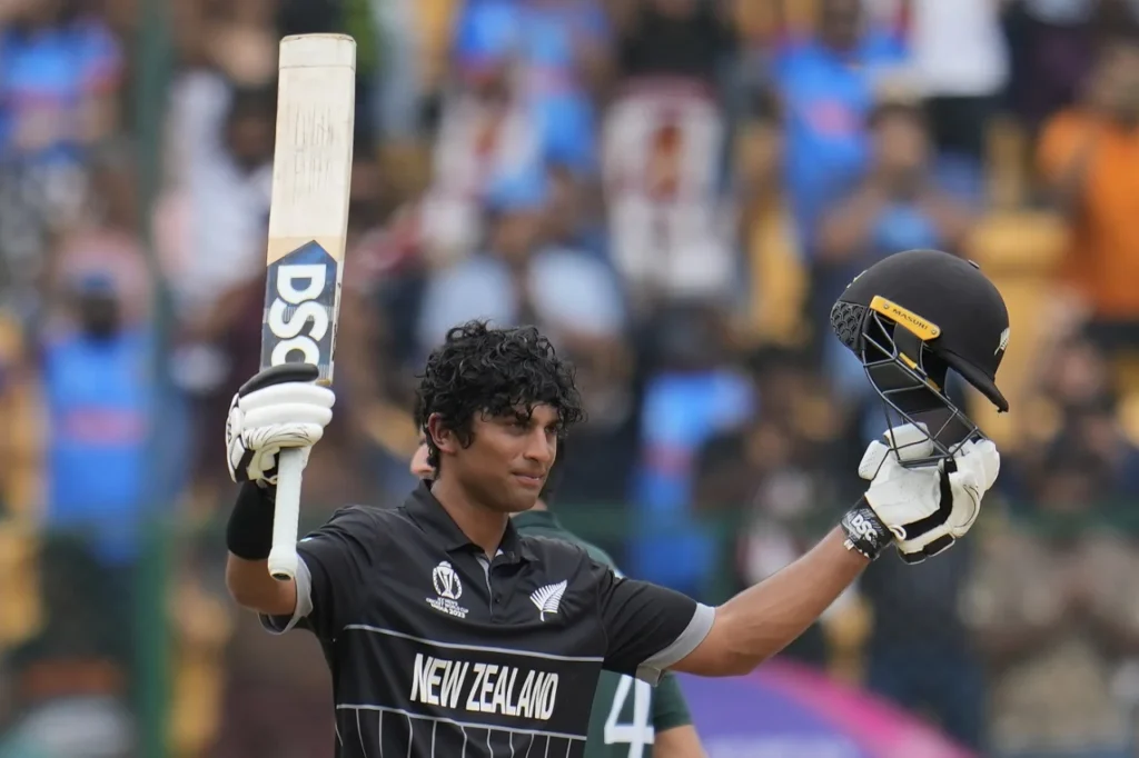 ICC Cricket World Cup 2023 : किवी बल्लेबाजों ने पाकिस्तानी गेंदबाजों को जमकर धोया | रचिन व विलियम्सन के दम पर न्यूजीलैंड ने बनाए 401 रन international news | international news latest news | international news latest hindi news | international news news box bharat