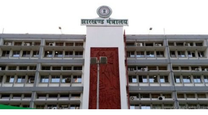 Hemant cabinet breaking: Today everyone's eyes are on the first cabinet of the year. Hotel Taj and Harmu flyover will be proposed