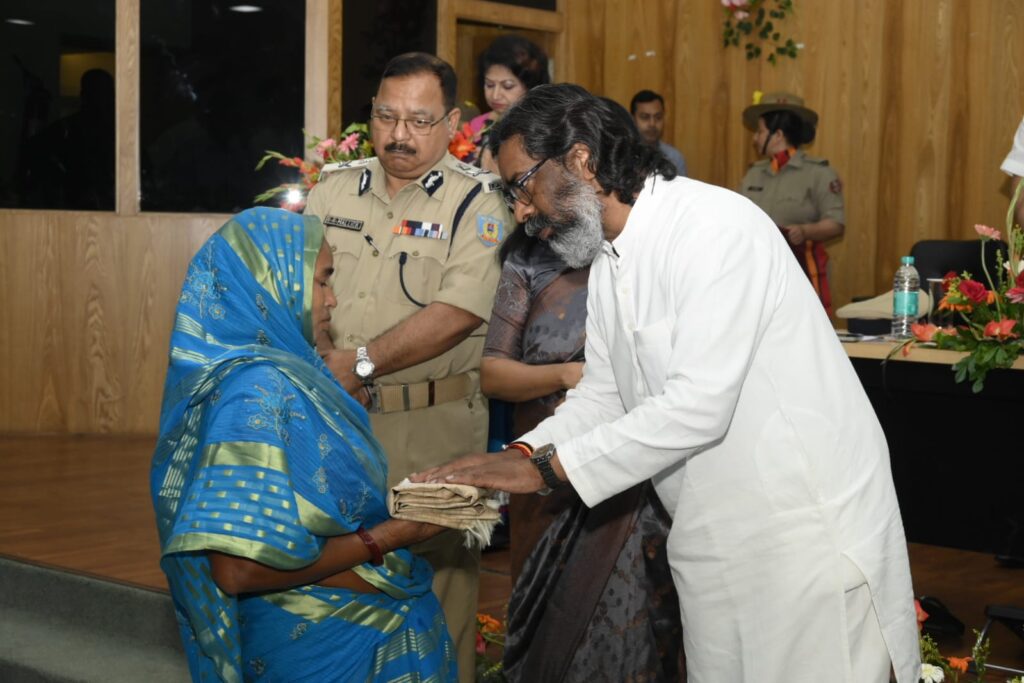 Jharkhand districts news | jharkhand latest news | jharkhand latest hindi news | jharkhand news box bharat