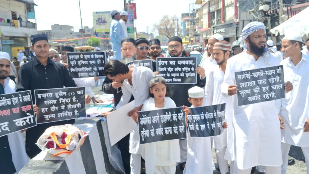 People offering Eid namaz at Harmu Eidgah in Ranchi and greeting each other while spreading message of peace and unity